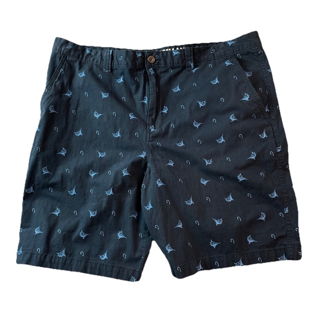 Magellan Outdoors Mens 40W Shorts Swordfish Navy Bermuda  Fishing Shorts 40W